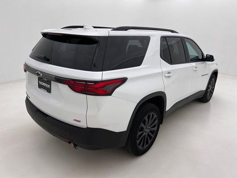 Used 2023 Chevrolet Traverse RS AWD/4WD image 11