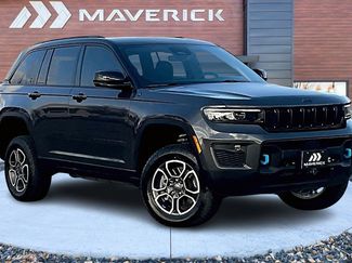 Used 2022 Jeep Grand Cherokee Trailhawk video 1