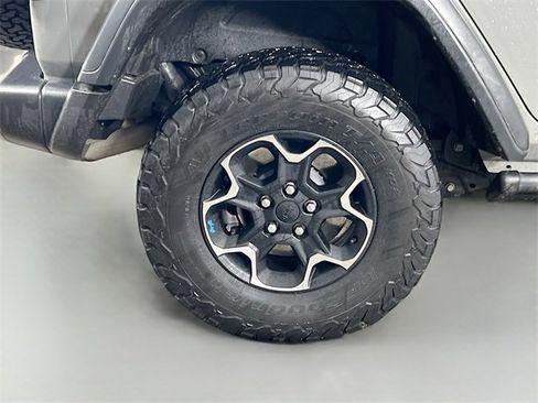 Used 2023 Jeep Wrangler Unlimited Rubicon 4xe w/ Safety Group image 38