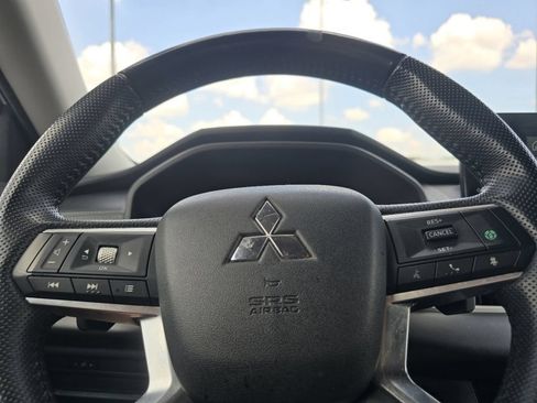 Used 2022 Mitsubishi Outlander SE AWD/4WD image 24