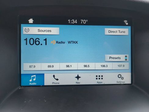 Used 2017 Ford Focus Titanium w/ Titanium Technology Package FWD image 24