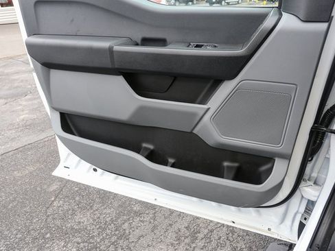 New 2025 Ford F450 XL w/ XL Chrome Package image 31