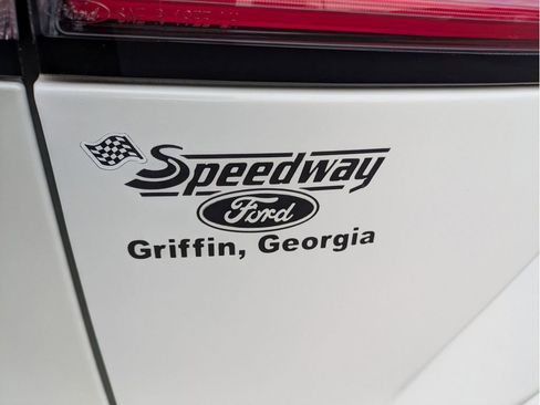 Certified 2023 Ford Edge SEL w/ Convenience Package image 10