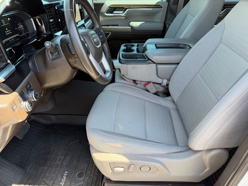 Used 2022 GMC Sierra 1500 SLE RWD image 15