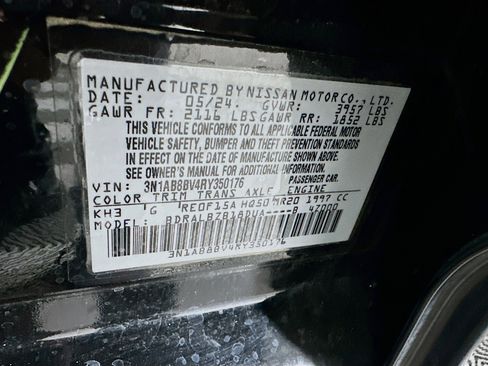 Used 2024 Nissan Sentra S FWD image 12