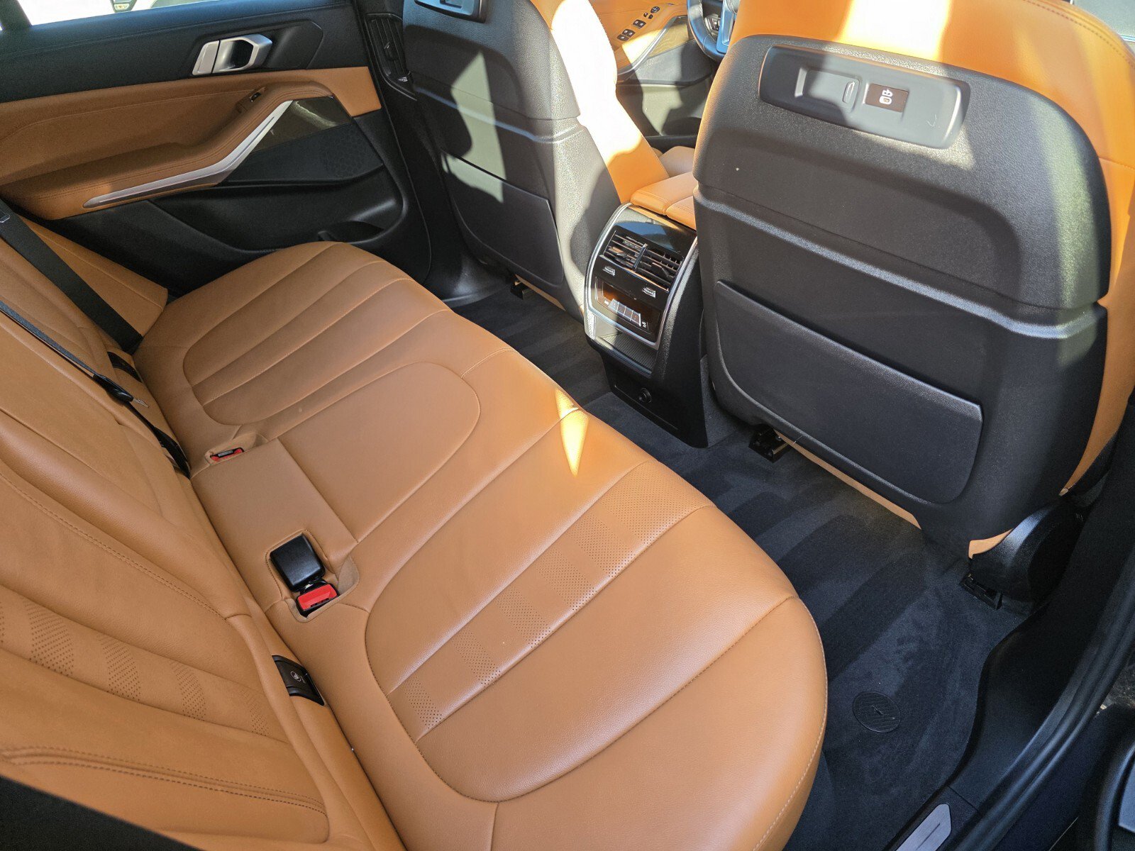 Used 2022 BMW X5 xDrive40i w/ Luxury Seating Package AWD/4WD image 26
