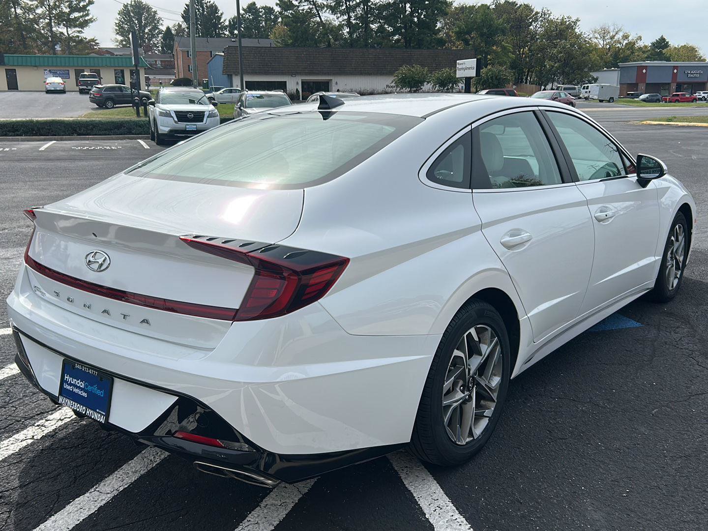 Certified 2022 Hyundai Sonata SEL FWD image 8