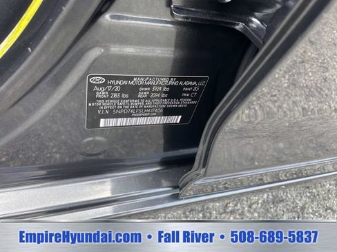 Used 2020 Hyundai Elantra SE w/ Cargo Package (C1) FWD image 17