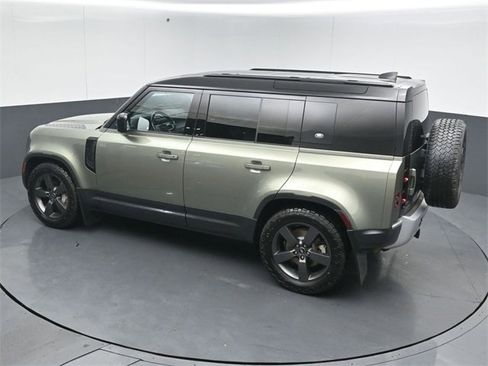 Used 2022 Land Rover Defender 110 SE image 49