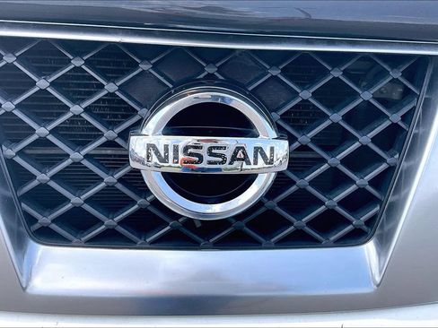 Used 2020 Nissan Frontier SV RWD image 27
