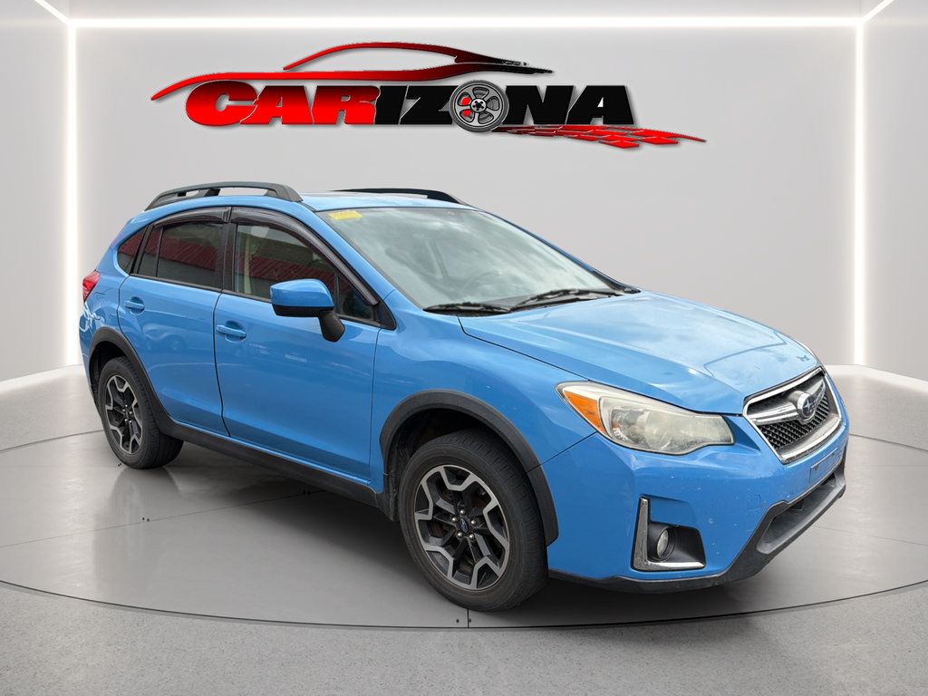 Used 2017 Subaru Crosstrek 2.0i Premium w/ Moonroof Package AWD/4WD image 2