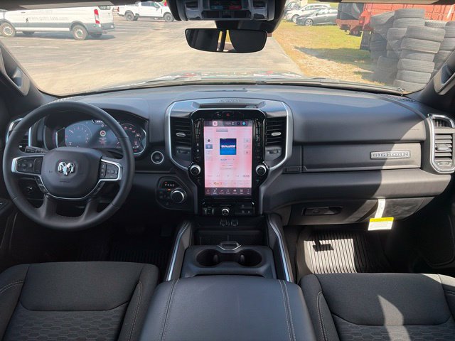 Used 2025 RAM 1500 Big Horn AWD/4WD image 14