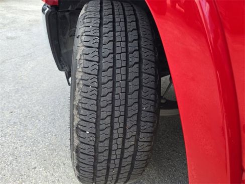 Certified 2025 RAM 1500 Big Horn image 30