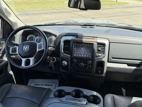 Used 2014 RAM 1500 Laramie RWD image 19