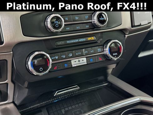 Used 2022 Ford F250 Platinum w/ FX4 Off-Road Package image 18