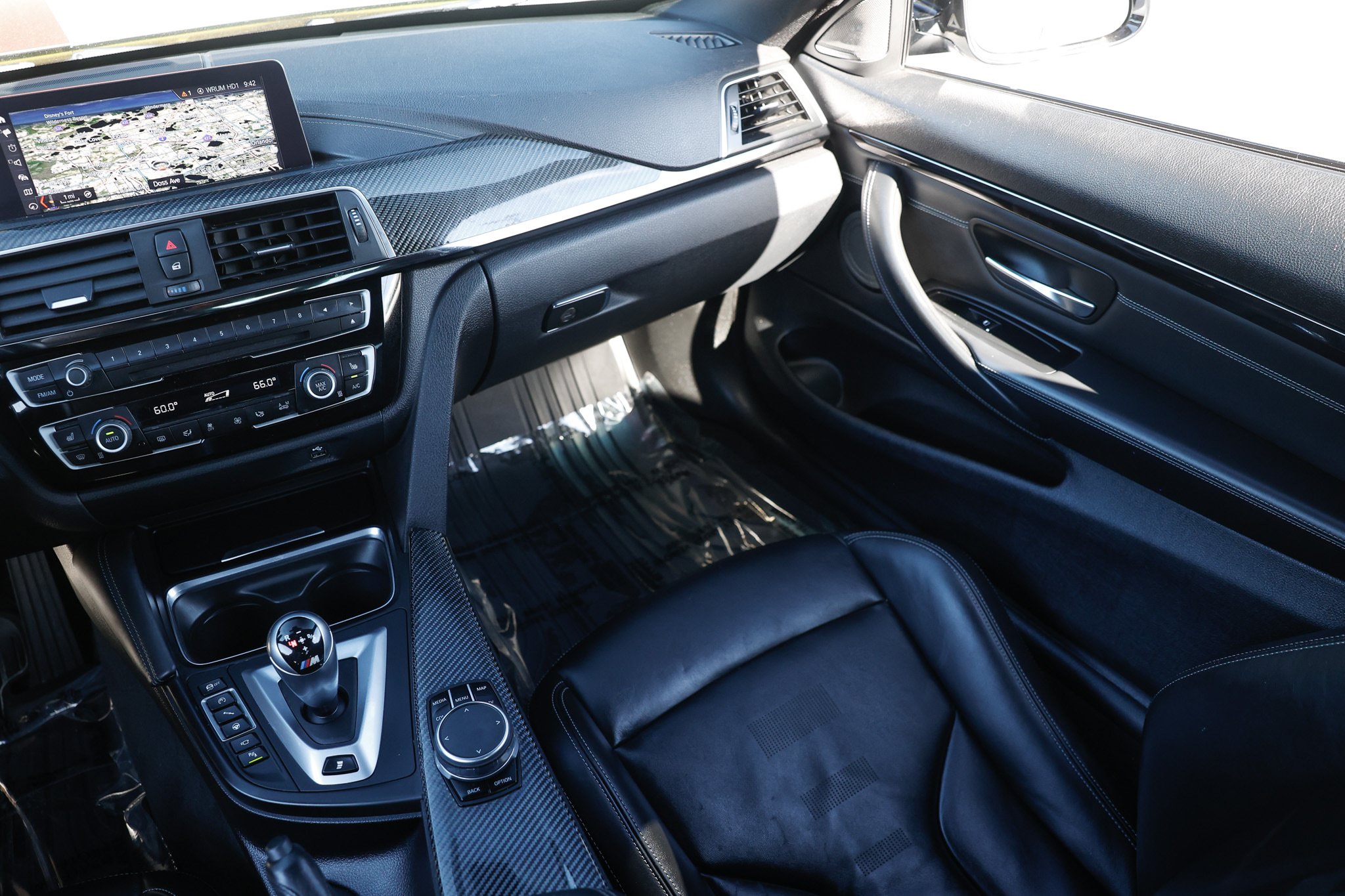 Used 2019 BMW M4 Coupe w/ Executive Package RWD image 26