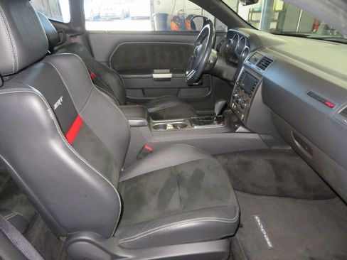 Used 2012 Dodge Challenger SRT8 w/ Premium Sound Group image 24