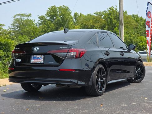 Used 2025 Honda Civic Sport image 8