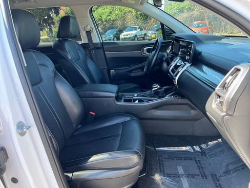 Used 2021 Kia Sorento S FWD image 9
