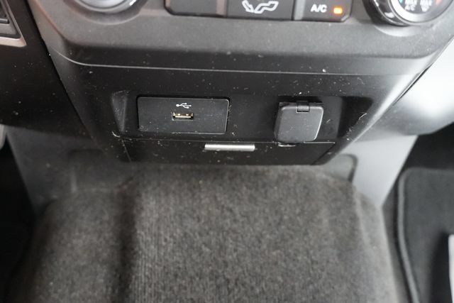 Used 2018 Ford F150 XLT RWD image 37