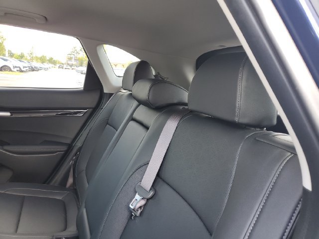 Certified 2025 Kia Seltos EX w/ EX Sunroof Package FWD image 17