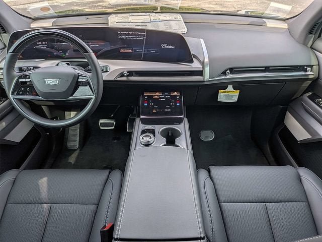 New 2027 Cadillac Vistiq Sport AWD/4WD image 17