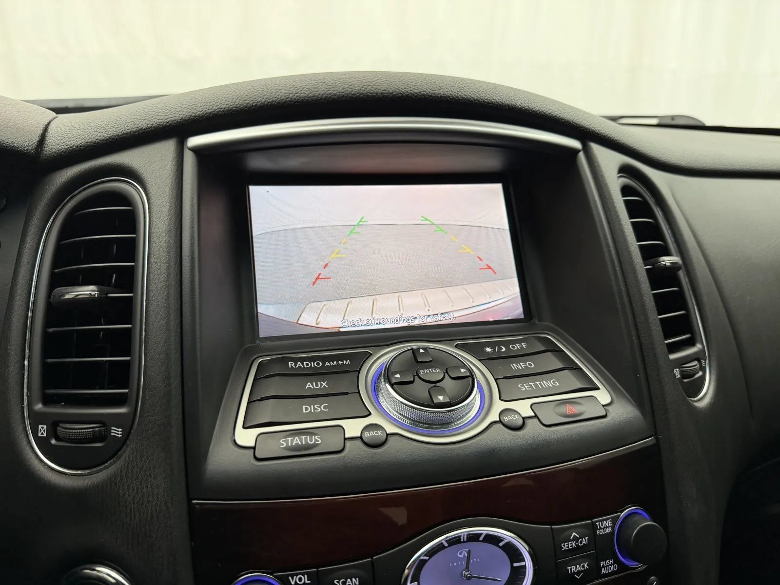 Used 2017 INFINITI QX50 AWD w/ Premium Package image 12