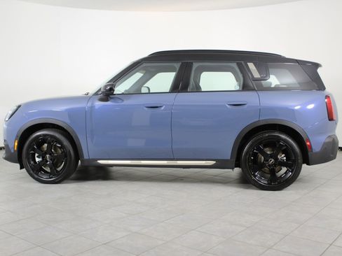 New 2026 MINI Cooper Countryman SE image 2
