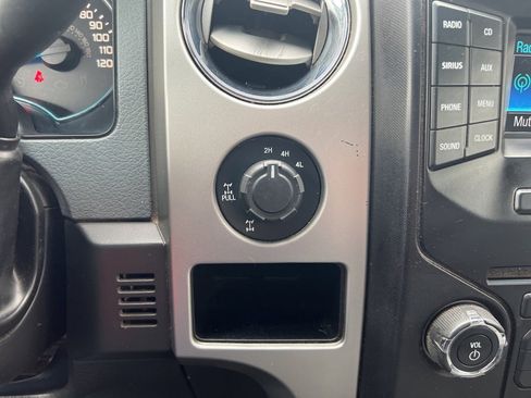 Used 2013 Ford F150 XLT w/ XTR Pkg image 34