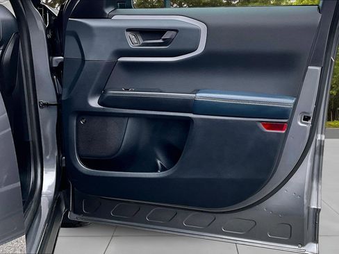 Certified 2023 Ford Bronco Sport Outer Banks w/ Tech Package image 29