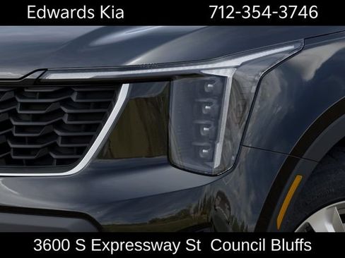 New 2026 Kia Sorento LX FWD image 12