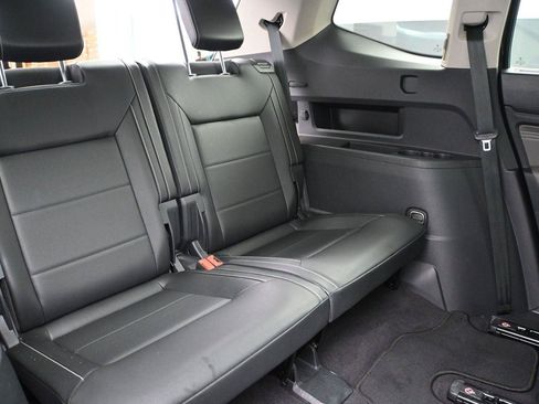 Used 2022 Volkswagen Atlas SEL AWD/4WD image 22