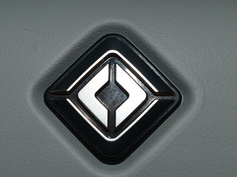 Used 2023 Rivian R1S Launch Edition AWD/4WD image 35