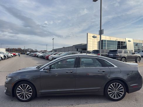 Used 2019 Lincoln MKZ Reserve image 8
