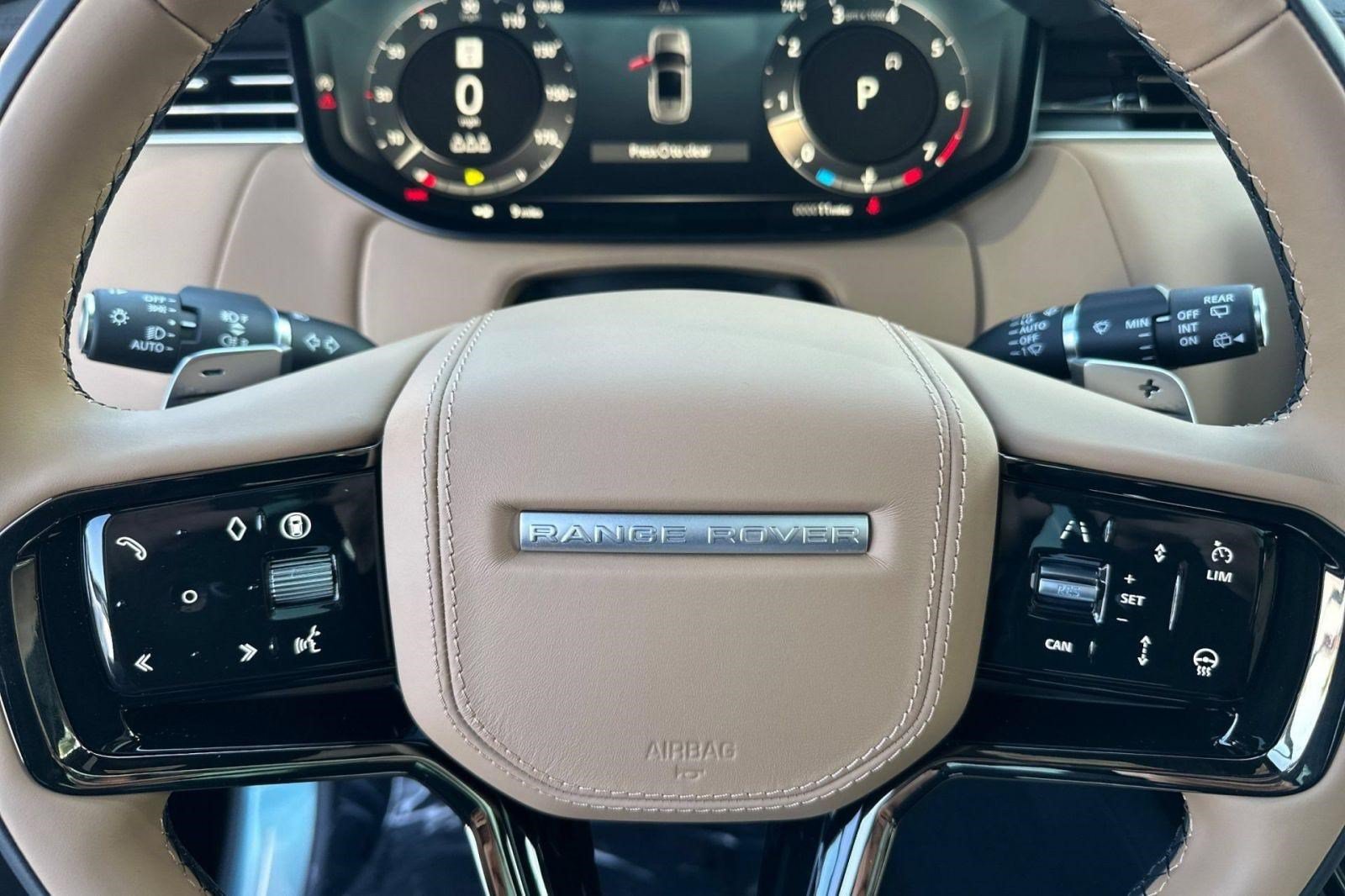 New 2026 Land Rover Range Rover Sport Dynamic SE AWD/4WD image 10