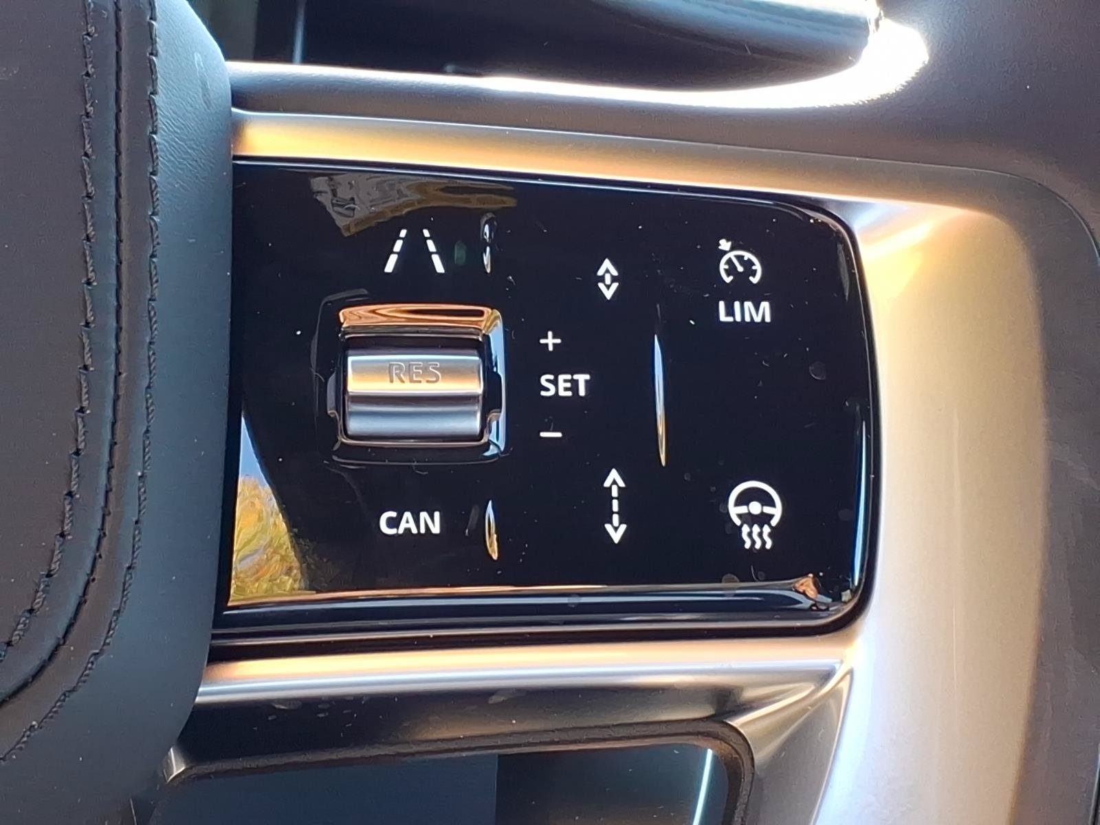 New 2027 Land Rover Range Rover SE AWD/4WD image 15