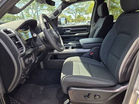 Used 2025 RAM 1500 Big Horn AWD/4WD image 14