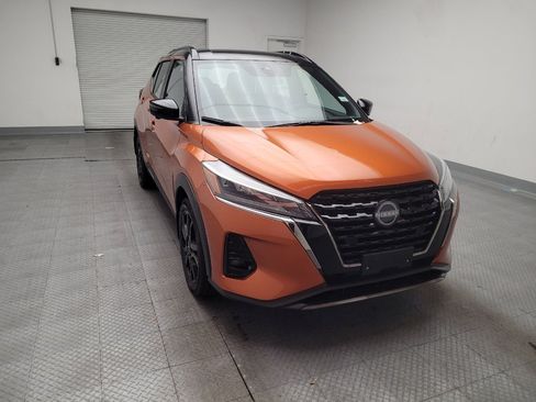 Used 2024 Nissan Kicks SR w/ SR Premium Package image 14