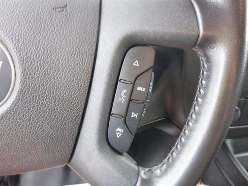 Used 2022 Chevrolet Express 2500 w/ Driver Convenience Package image 16