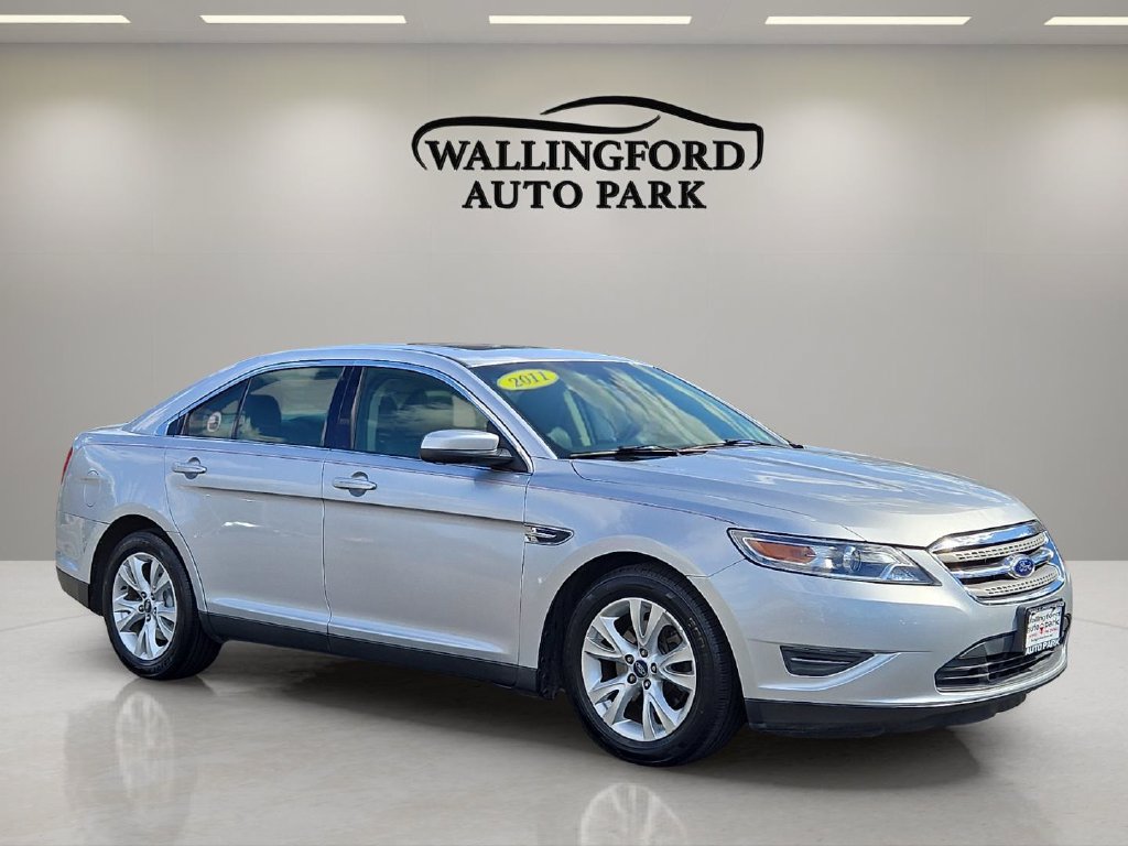Used 2011 Ford Taurus SEL w/ 201A Rapid Spec Order Code FWD image 3