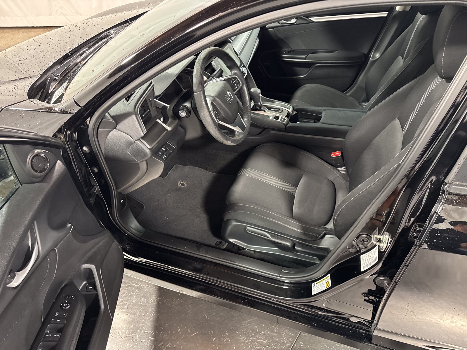Used 2016 Honda Civic EX image 3