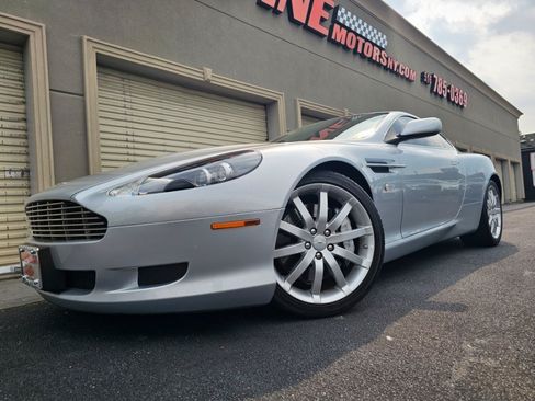 Used 2005 Aston Martin DB9 Coupe RWD image 44