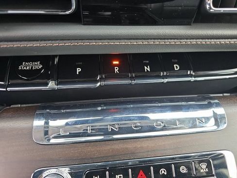 New 2026 Lincoln Aviator Reserve AWD/4WD image 24