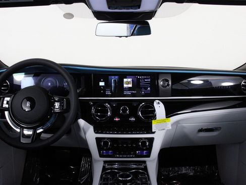 New 2025 Rolls-Royce Spectre w/ Spectre Launch Package image 4