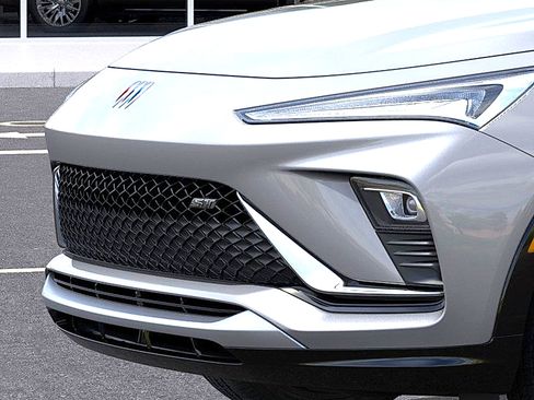 New 2026 Buick Envista Sport Touring image 13