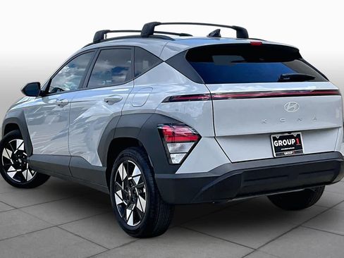 Used 2025 Hyundai Kona SEL FWD image 11
