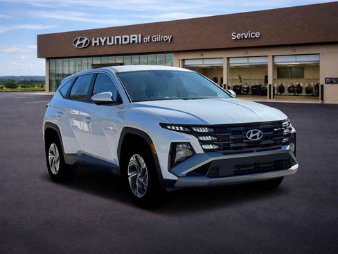 New 2026 Hyundai Tucson Blue SE AWD/4WD image 11