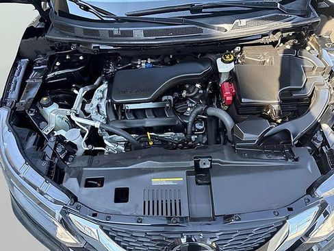 Used 2022 Nissan Rogue Sport SL AWD/4WD image 19