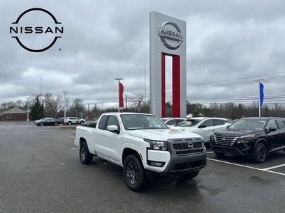 Certified 2025 Nissan Frontier SV