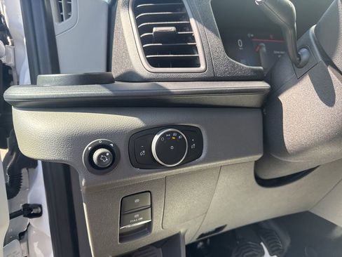New 2026 Ford Transit 350 XL image 7